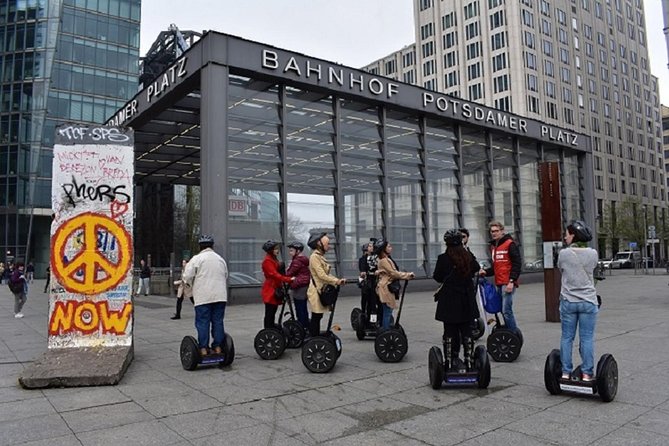 2-H Segway Sightseeing Tour Berlin - Key points at a glance