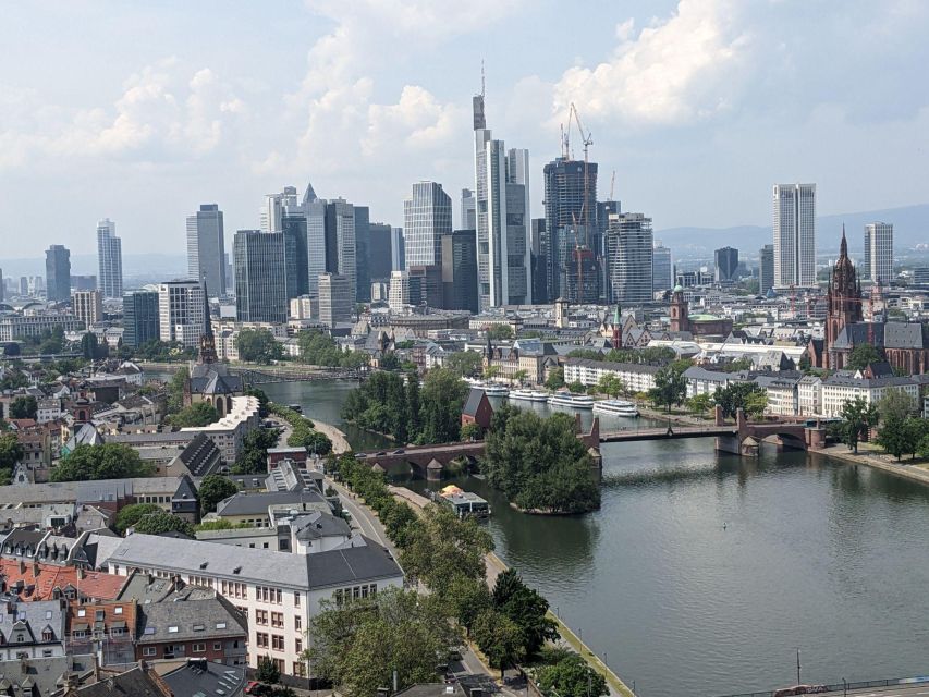 2-Hour Best of Frankfurt Walking Tour (English) - A local pause at Kleinmarkthalle