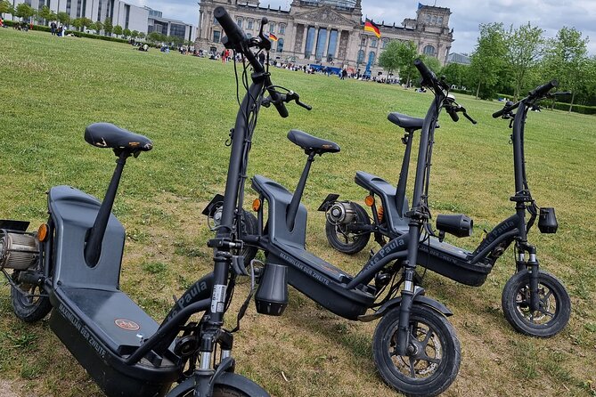 3-H E-scooter Sightseeing Tours in Berlin - Government buildings, Tiergarten, and the Holocaust Memorial
