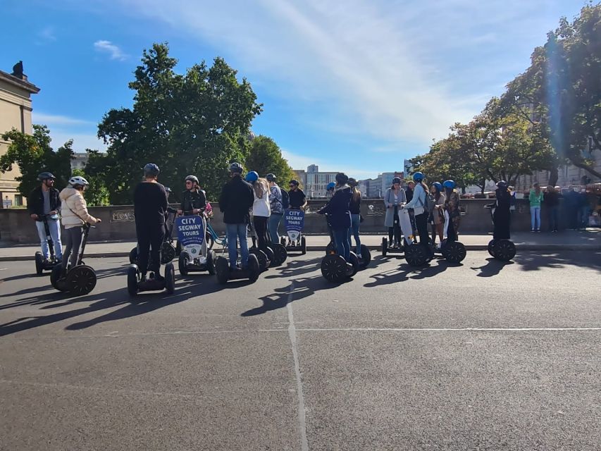 3h-Berlin: Private Sightseeing Segway Tour - Checkpoint Charlie and the former divided city