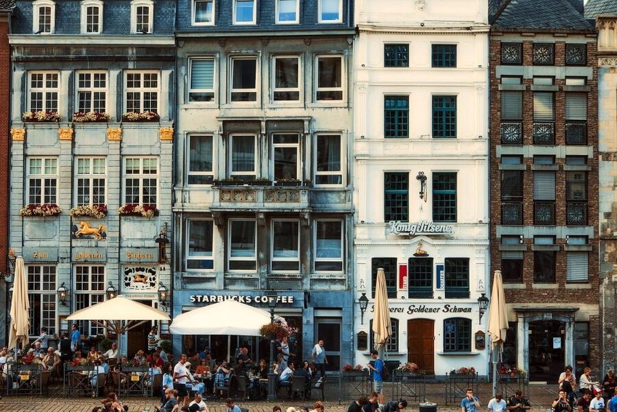 Aachen: Private Walking Tour With A Professional Guide - Who will get the most from this Aachen tour