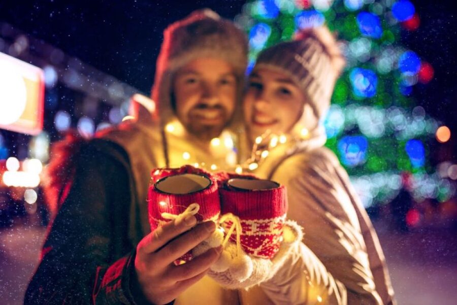 Advent trips with Christmas music - From Bonn’s Alten Zoll to the open Rhine