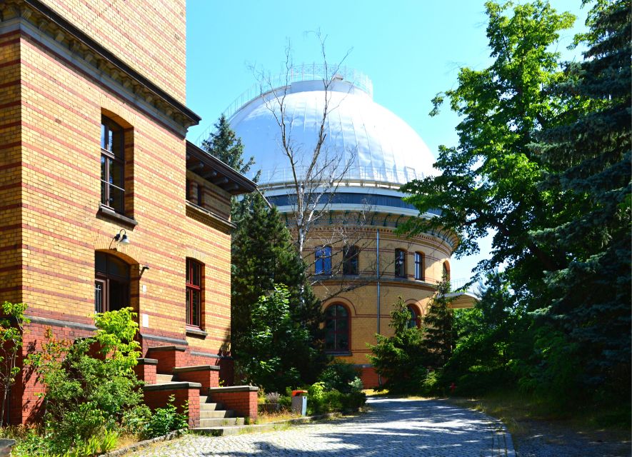 Albert Einstein in Berlin Private Guided Tour - Who will get the most from this tour?