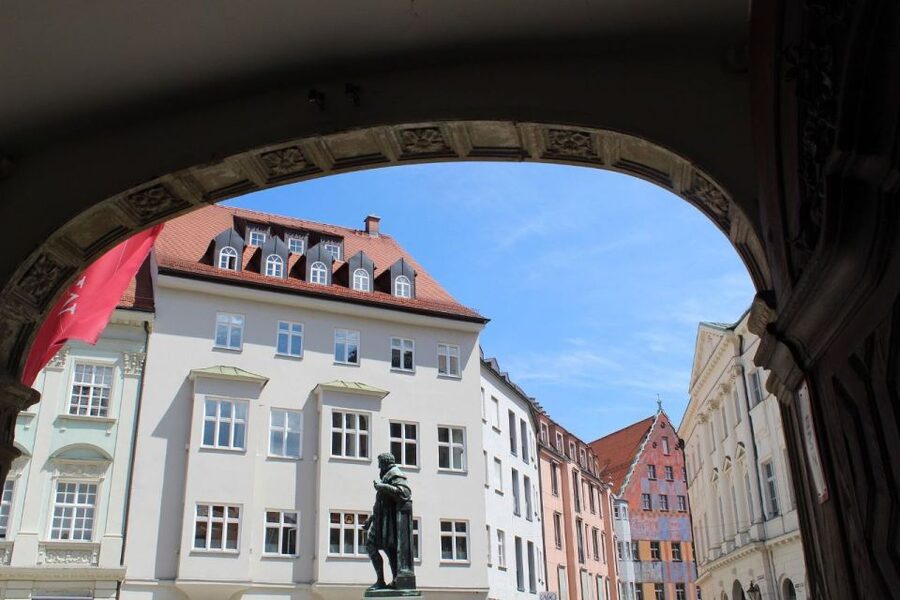 Augsburg: Historical Highlights Private Walking Tour - Why Augsburg works so well in two hours