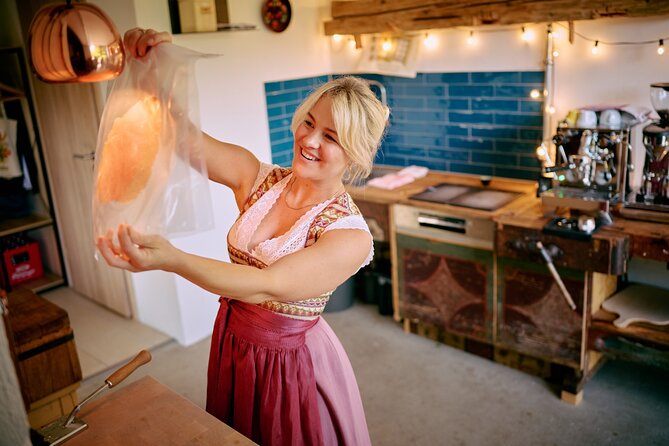 Bavarian Schnitzel Cooking Class in Oberaudorf Farmhouse - Small details that improve the day