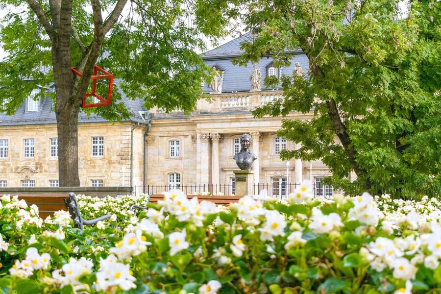 Bayreuth: German City Walking Tour (Tourist Info) - Seeing Wilhelmine’s New Palace from the outside
