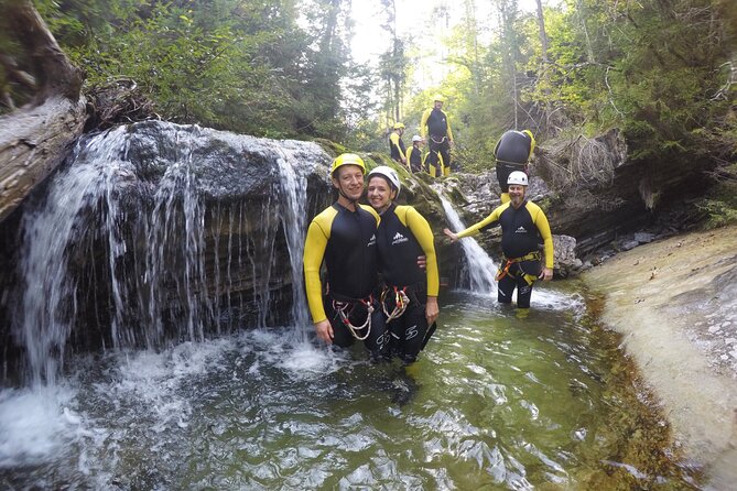 Beginners canyoning tour - Timing, meeting point, and group logistics
