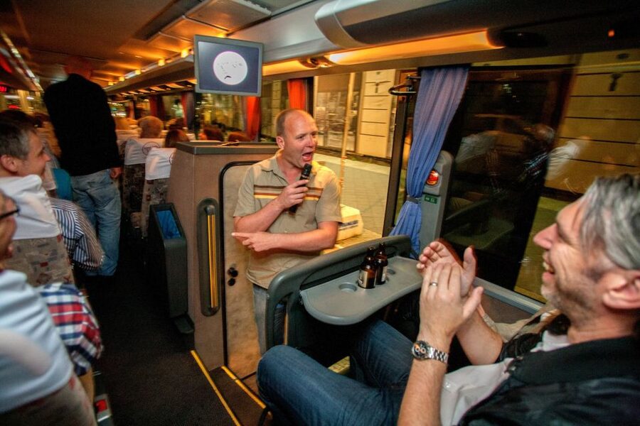 Berlin: 1.5-Hour Comedy Bus Tour in German - What the tour does not include