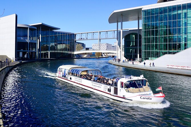 Berlin: 1-hr Boat Tour with Bilingual Live Guide (DE/EN) - Key points to know before boarding