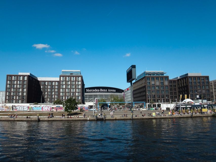 Berlin: 2.5-Hour East Side Boat Cruise with Commentary - Is $35 a fair price for 150 minutes?