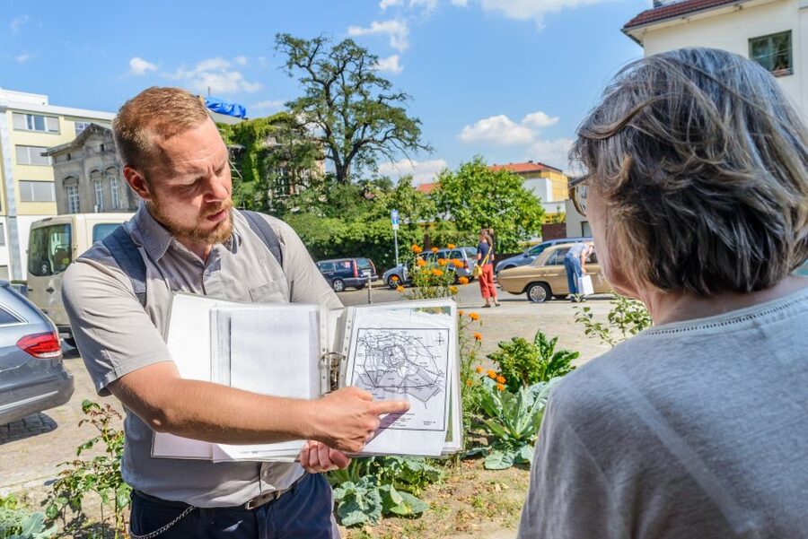 Berlin: 2.5-Hour Walking Tour through Kreuzberg 61 - Bergmannstrasse and Kreuzberg’s street life