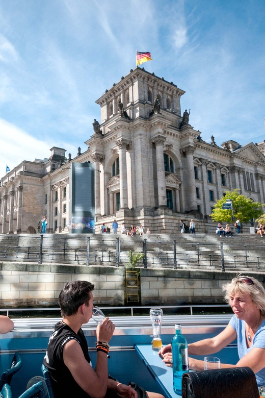 Berlin: 3.25-Hour Spree & Landwehrkanal Boat Tour - The bridges are the real subject