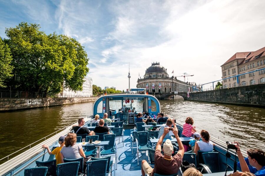 Berlin: 3.25-Hour Spree & Landwehrkanal Boat Tour - Potsdamer Platz, technology, and the less polished city
