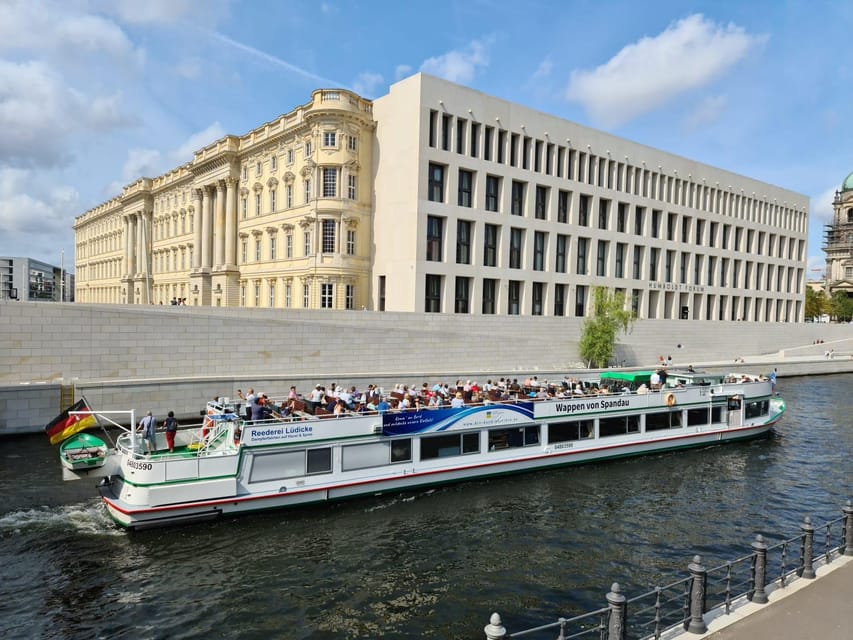 Berlin: 3.5-Hour Sightseeing Cruise on the Spree River - From Spandau’s Lindenufer into Berlin