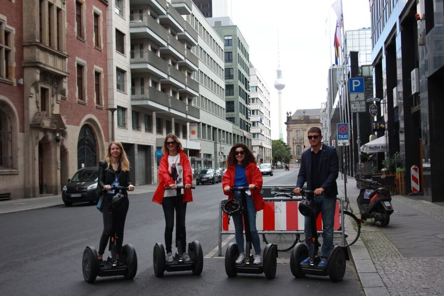 Berlin: 3-Hour Segway Tour - The Guides and the Quality of the Commentary