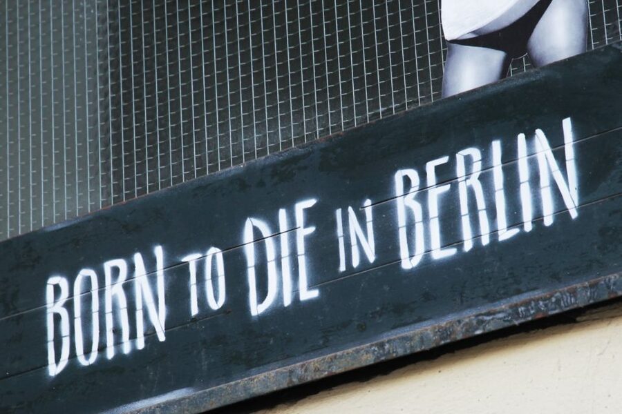 Berlin: 3-Hour Street Art Tour - More than graffiti: murals, sculptures, architecture, and courtyards