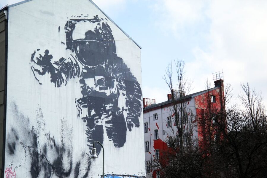 Berlin: 3-Hour Street Art Tour - Finding the smaller works most people walk past