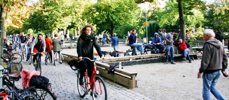 Berlin: Alternative Berlin Bike Tour - Kreuzberg and the city’s competing identities