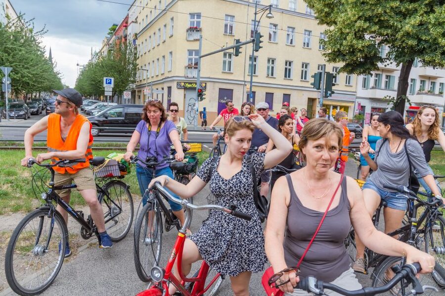 Berlin: Alternative Bike Tour of Kreuzberg & Friedrichshain - Riding conditions, bikes, and group size