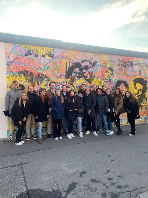 Berlin: Alternative Street Art Tour - Guide quality and the human touch