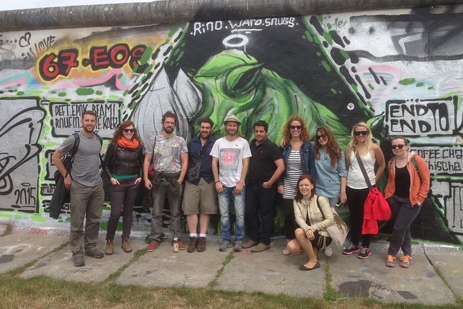 Berlin: Alternative & Street Art Tour - Mitte and Friedrichshain: art in changing neighborhoods