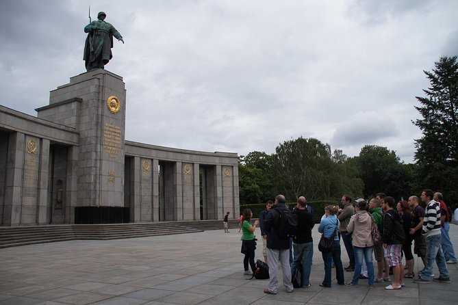 Berlin and National Socialism: Berlin under Nazism - The Soviet Memorial in Tiergarten