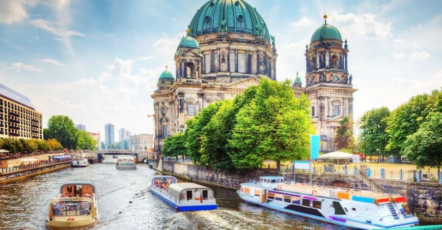 Berlin and Sachsenhausen: Shore Trip from Warnemünde Port - From Warnemünde to Berlin by comfortable coach