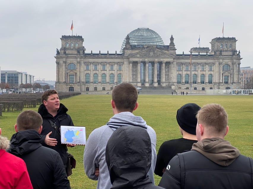 Berlin Battlefield Tour - Operation Berlin 1945 - Walking comfort, weather, and accessibility