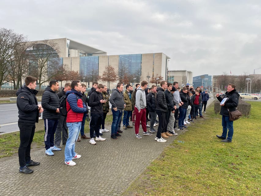 Berlin Battlefield Tour - Operation Berlin 1945 - Königsplatz and the assault toward the Reichstag