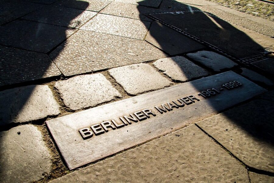 Berlin: Berlin Wall Tour Berlin East West - Key points to know before you book