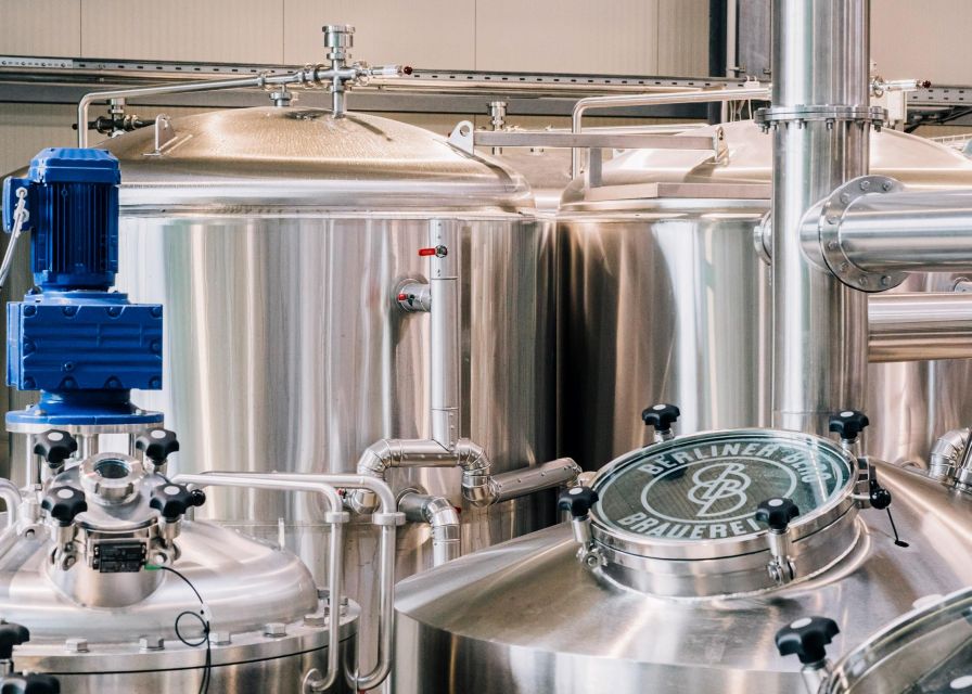 Berlin: Berliner Berg Brewery Tour with Beer Tasting - Who will enjoy this brewery visit