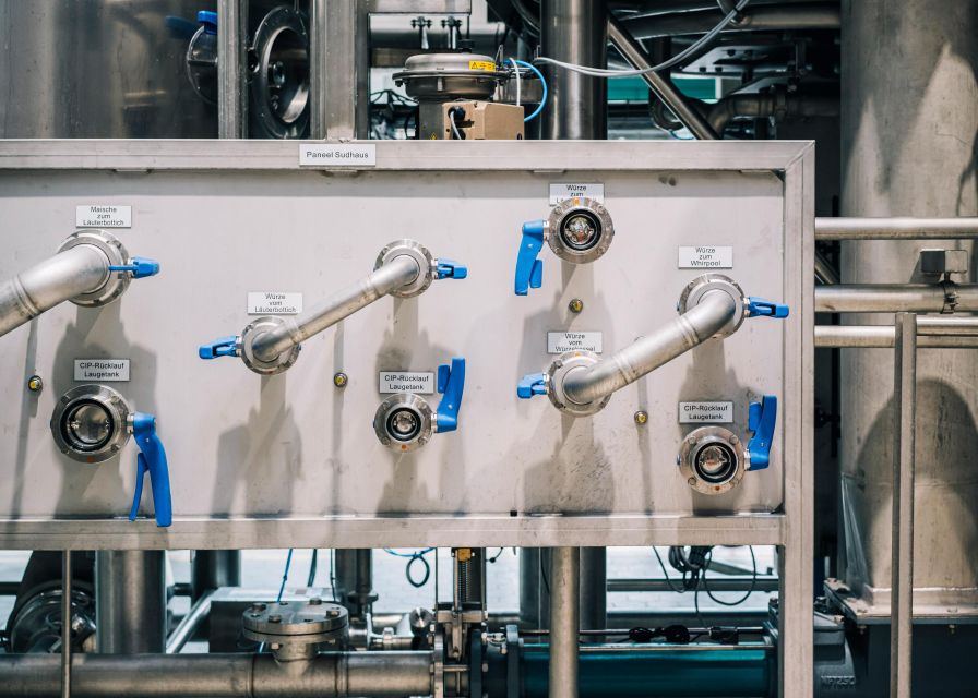 Berlin: Berliner Berg Brewery Tour with Beer Tasting - Timing, access, and simple planning advice