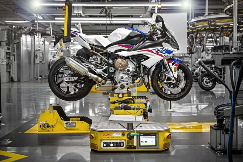 Berlin: BMW Motorrad Production – See How Bikes Are Built - The logistics center explains the hidden work
