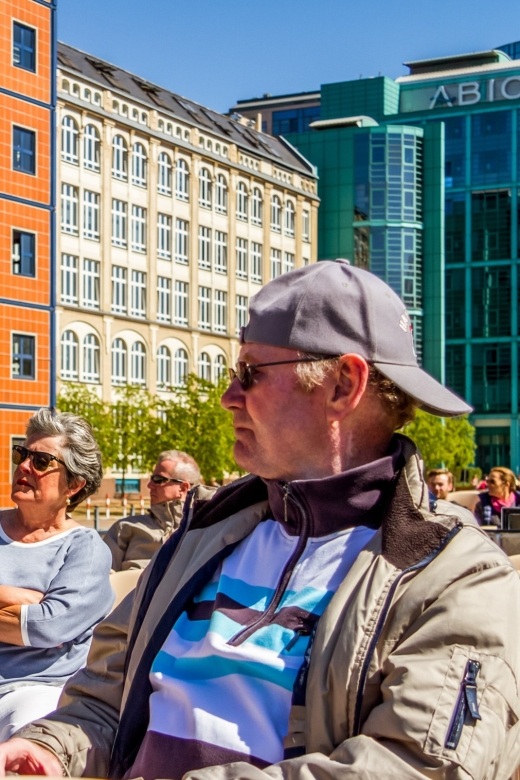 Berlin: Boat Tour Along the River Spree - How useful is the audio guide?