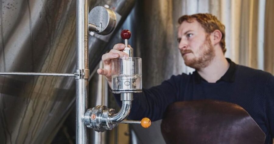 Berlin: BRLO BRWHOUSE Tour and Craft Beer Tasting - A container-built brewery with a Berlin feel
