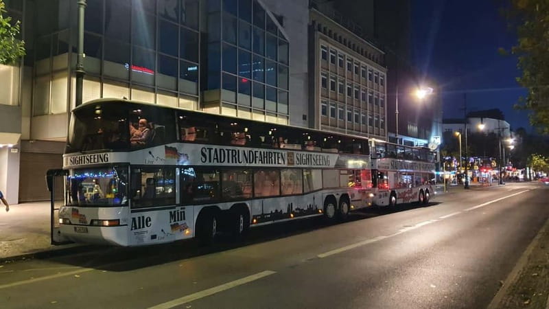 Berlin: Bus Tour by Night with Live Commentary - Kurfürstendamm and the first evening views