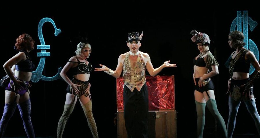 Berlin: Cabaret – The Berlin Musical at Tipi am Kanzleramt - The language question: can you follow it in German?