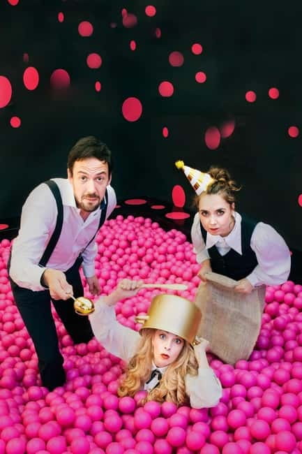 Berlin: Chaos Royal – Improv Theater - The performers and live musical accompaniment