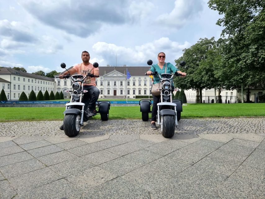 Berlin City: 2 Hour Guided Fat Tire E-Scooter Tour - Getting comfortable on the fat tire bike