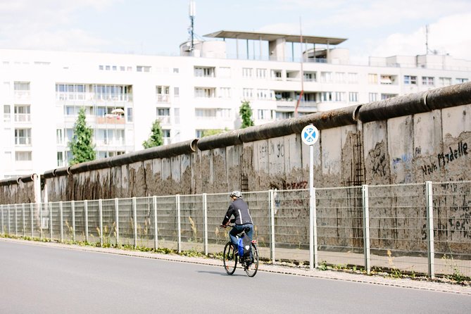 Berlin City Bike Tour with Beer Garden Stop - Bebelplatz, Gendarmenmarkt, and Prussian Berlin