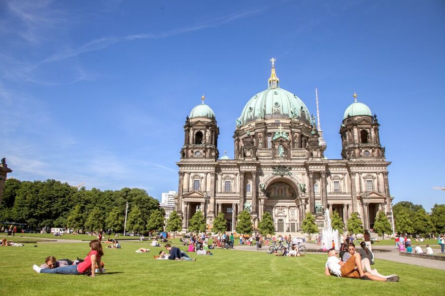 Berlin: City Center Walking Tour - Nikolaiviertel, Berlin’s old-town pocket