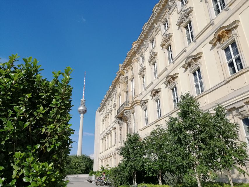 Berlin: City Highlights Express & Panorama Roof Terrace - What the 75 to 90 minute timing means
