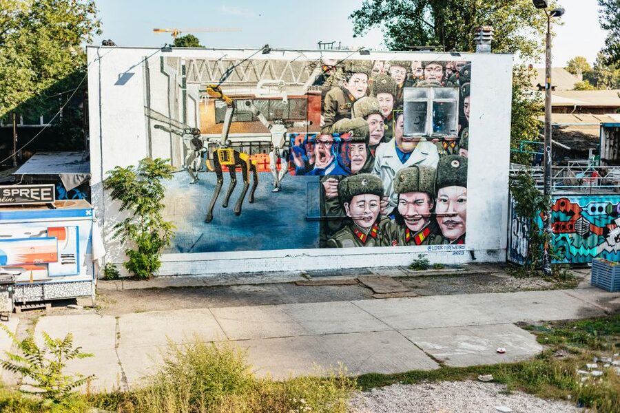 Berlin: City Street Art Guided Walking Tour - Learning the difference between street art and graffiti
