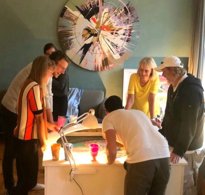 Berlin: Create Your Own Spin Painting at Jans Echternacht - My advice for choosing your canvas
