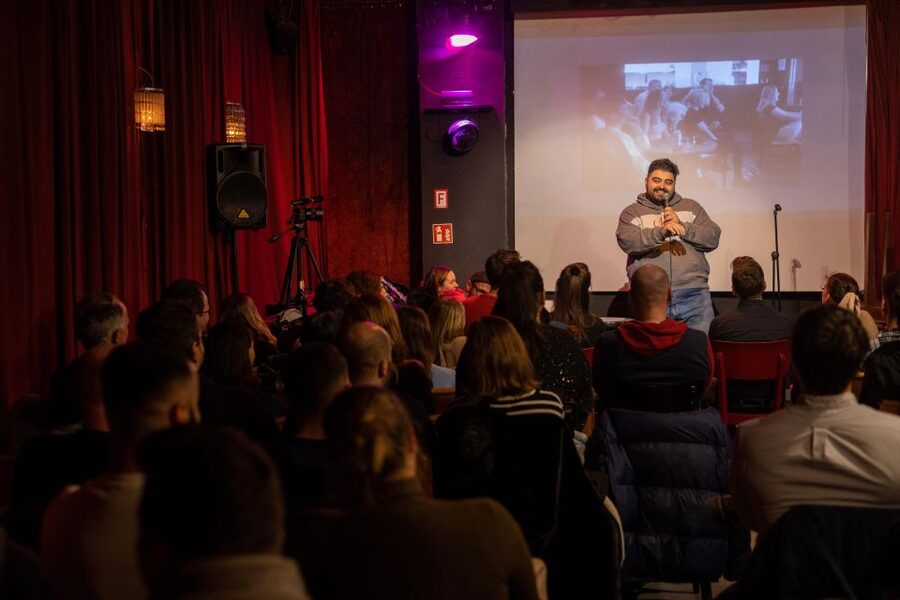 Berlin: Culture Shock Comedy Show - Arriving for the Free Shot and Bar Atmosphere