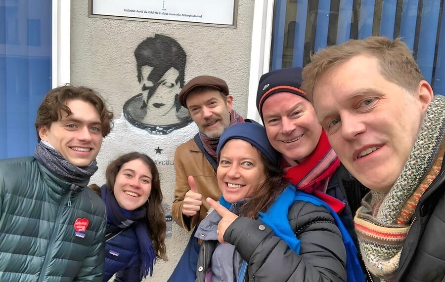 Berlin: David Bowie & 1970s Berlin Guided Walking Tour - Walking, trains, and the real pace of the route