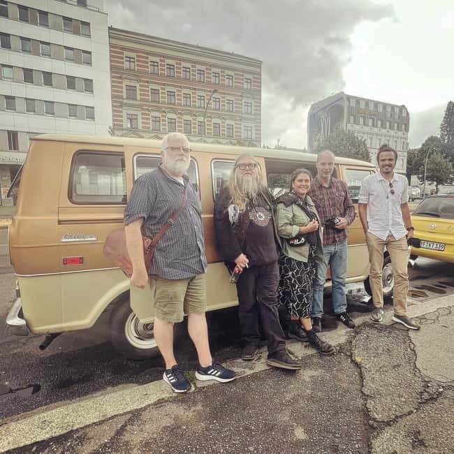 Berlin: DIY & Subculture Sightseeing in a 1972 Ford Van! - From Bowie to Beatsteaks