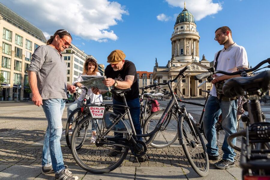Berlin: E-Bike Tour of the Berlin Wall and Mitte Highlights - Key points to know before you book