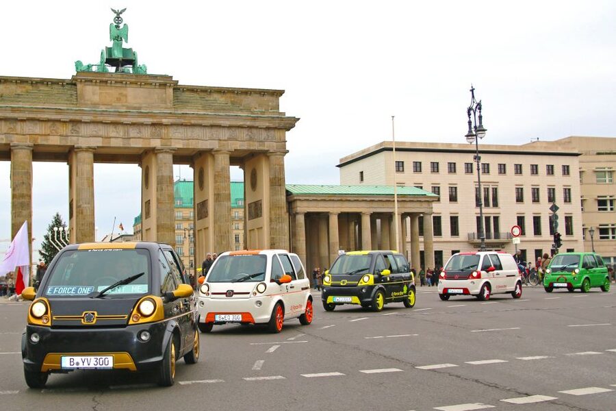 Berlin: E-Trabi City Tour - Why an electric Trabant makes Berlin sightseeing different