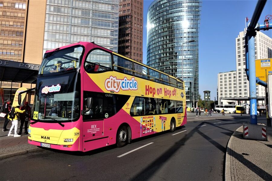 Berlin: East and West Hop-On Hop-Off Bus Tour - How the Berlin bus tour works